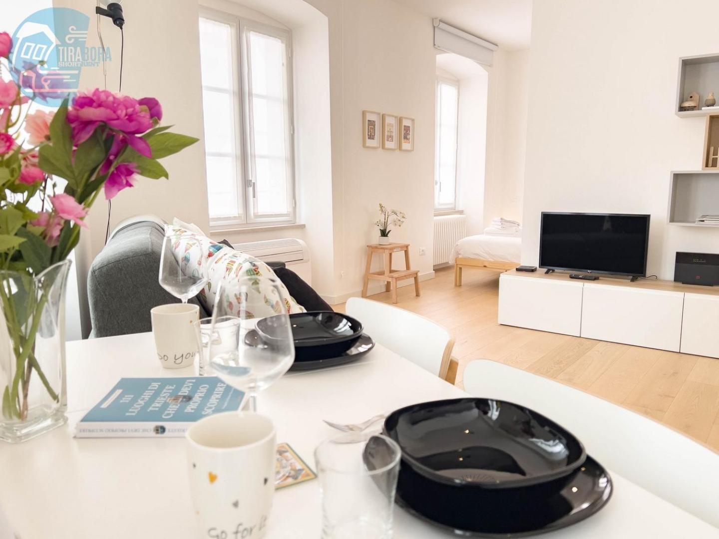 Corridoni 2B Tirabora Short Rent Διαμέρισμα Τεργέστη Εξωτερικό φωτογραφία