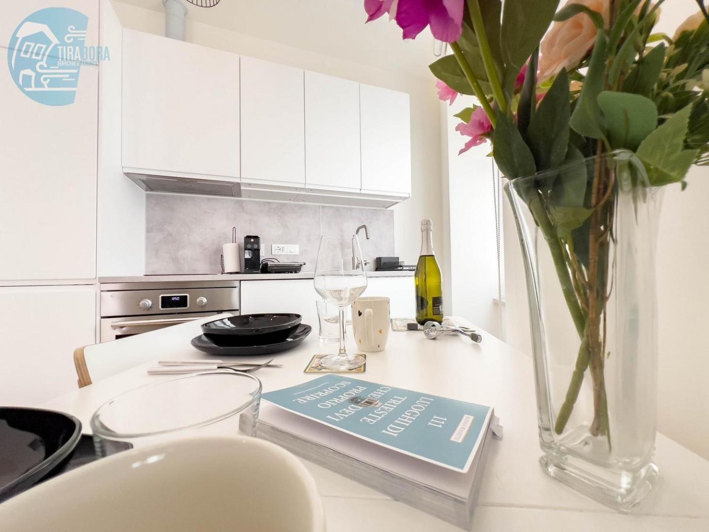 Corridoni 2B Tirabora Short Rent Διαμέρισμα Τεργέστη Εξωτερικό φωτογραφία
